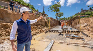 Leia mais sobre o artigo Prefeito de Maceió obtém 80% de aprovação ao tirar do papel o maior programa de saneamento do Nordeste