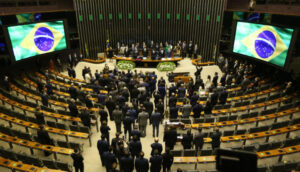 Leia mais sobre o artigo Congresso ameaça novo revés caso governo faça mudanças no saneamento por MP