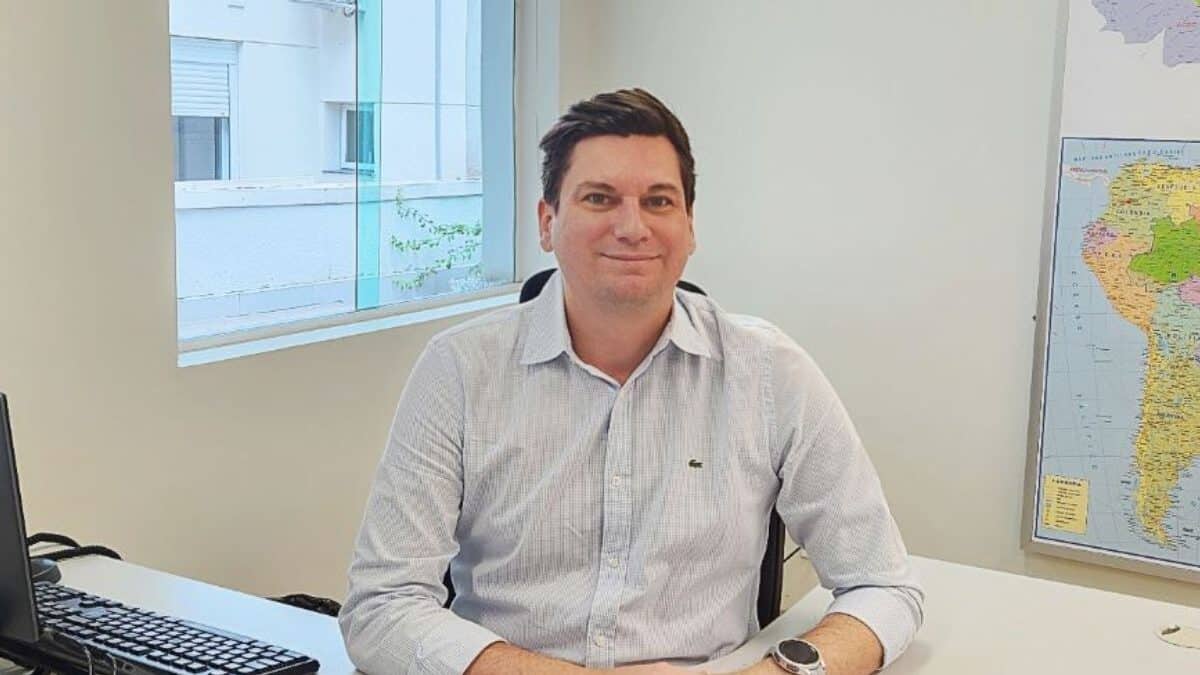 Apresentação do Boletim do Saneamento ABCE-APECS-SINAENCO, com Elzio Mistrelo