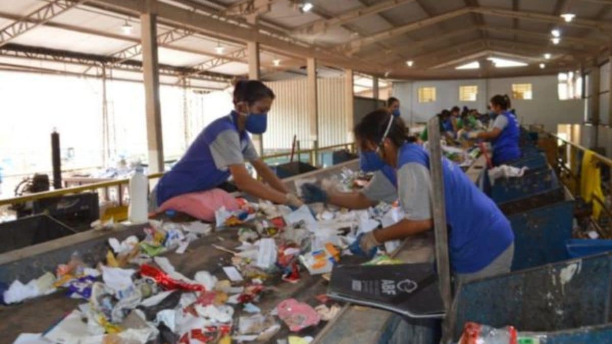 Prefeituras ampliam ações de coleta de resíduos e de conscientização ambiental