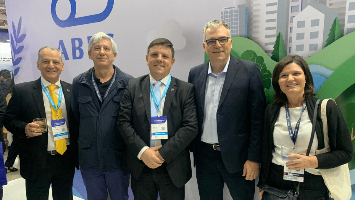 O Boletim do Saneamento está na FITABES, o maior evento de saneamento da América Latina!