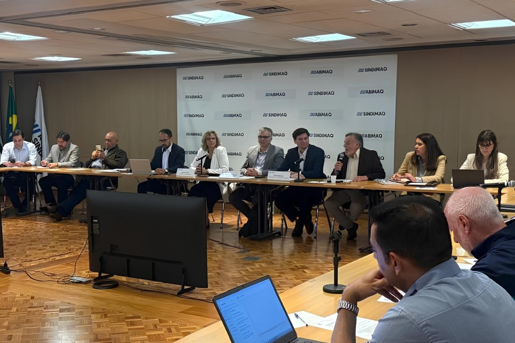 Leia mais sobre o artigo Abimaq/Sindesam recebe coordenadores do Boletim do Saneamento