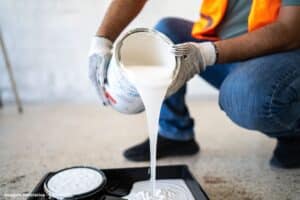 Saiba onde descartar sobras de tinta e latas (1)